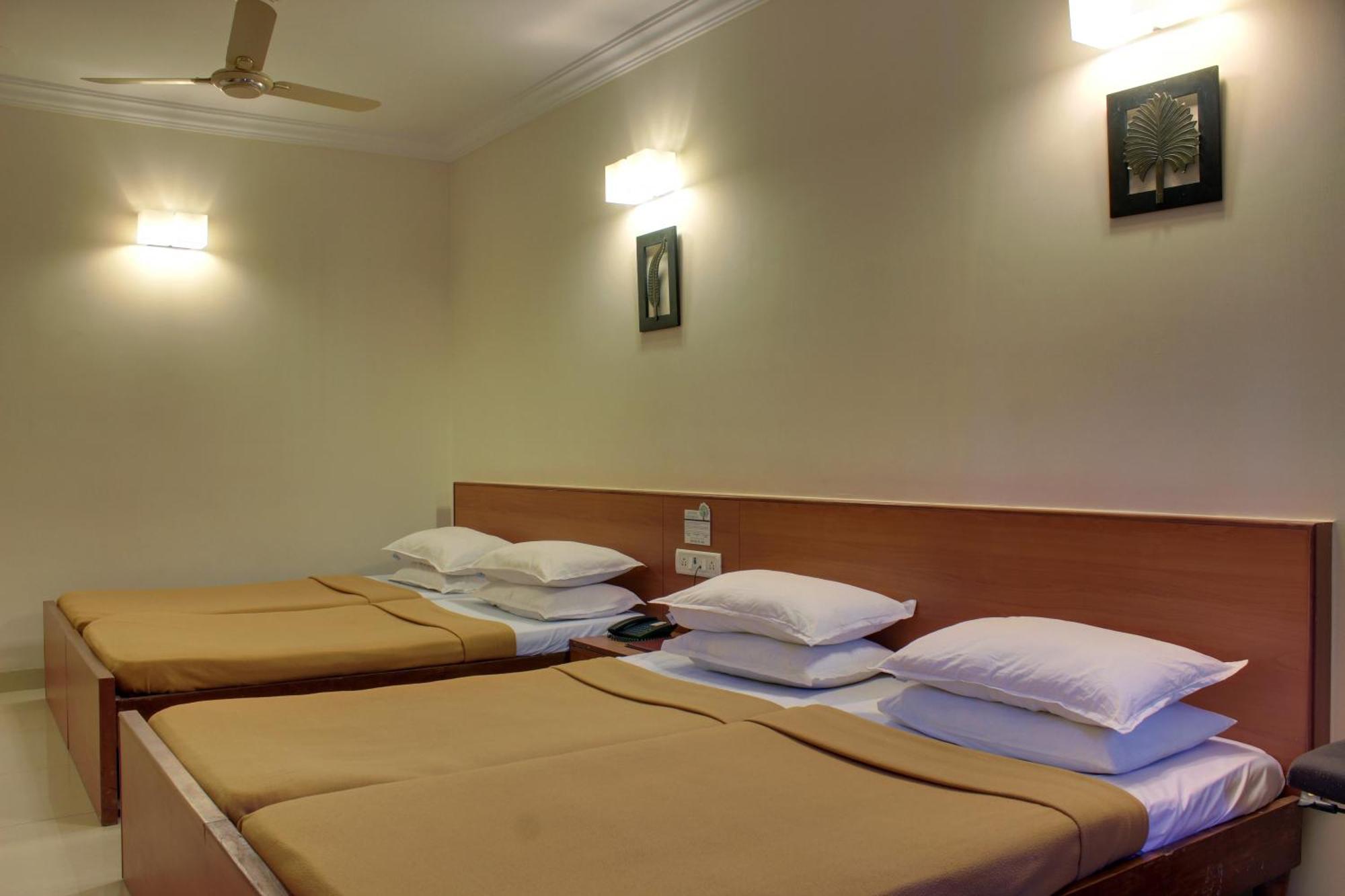 Regenta Inn Palacio De Goa, Panjim Panaji Exteriör bild